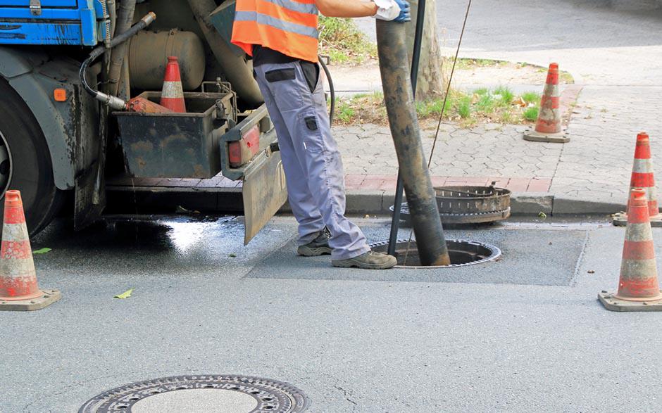 déboucher tuyau Paris 18